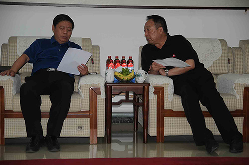 沁陽(yáng)市委副書(shū)記劉明勝一行蒞臨我調(diào)研